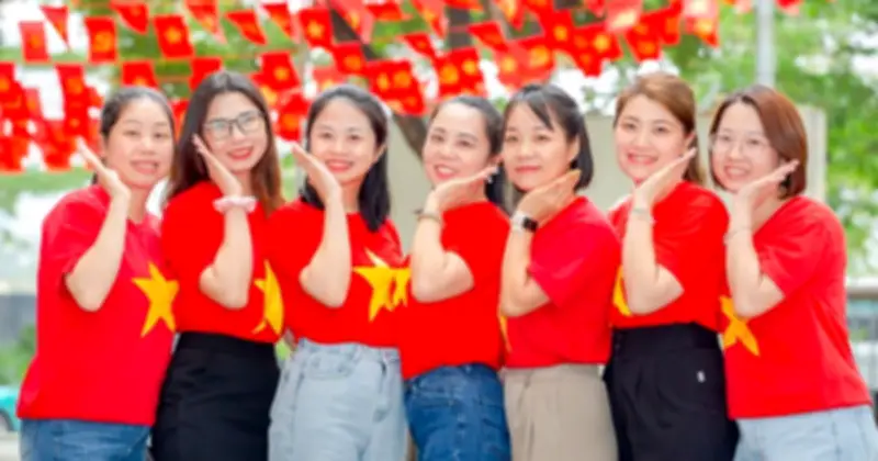 Người lao động ủng hộ hoán đổi ngày nghỉ bù, đề xuất linh hoạt cho các dịp lễ