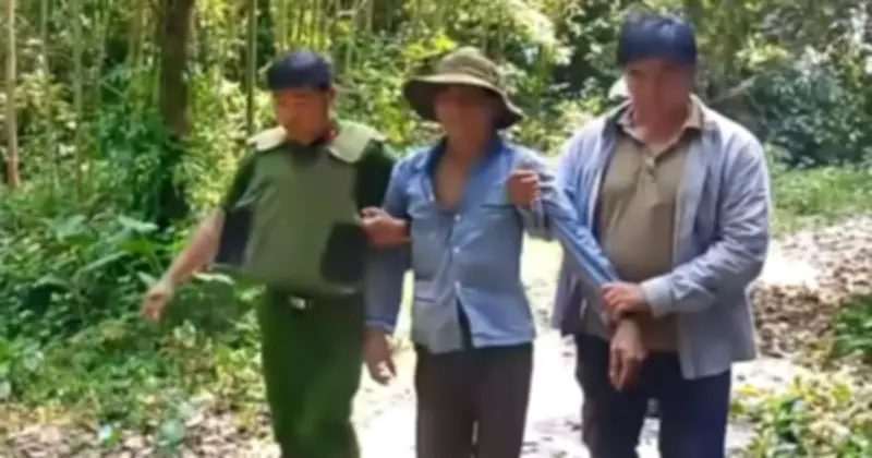 Người đàn ông rối loạn tâm thần tấn công hàng xóm ở Quảng Ngãi, sau đó cố thủ trong hang đá