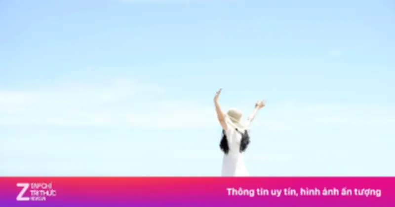 Người trẻ chọn 'sạc năng lượng' dịp lễ: Du lịch, ở nhà hay tụ tập