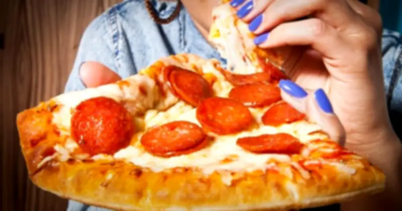 Người Việt chi tiêu chọn lọc, F&B 2025 đạt 726.500 tỷ đồng doanh thu