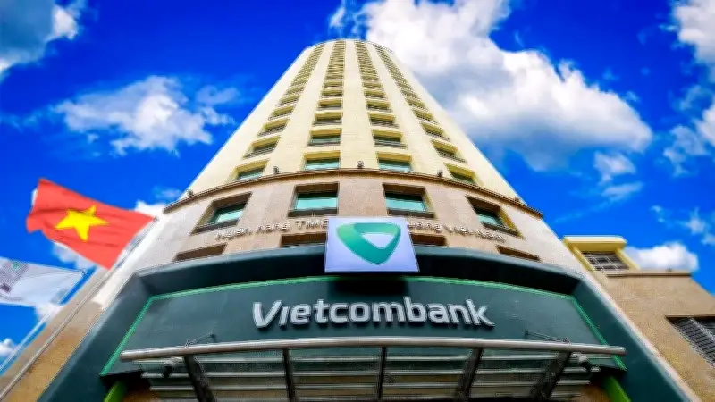 Ngân hàng đồng loạt giảm lãi suất huy động, Vietcombank dẫn đầu với mức 6%/năm