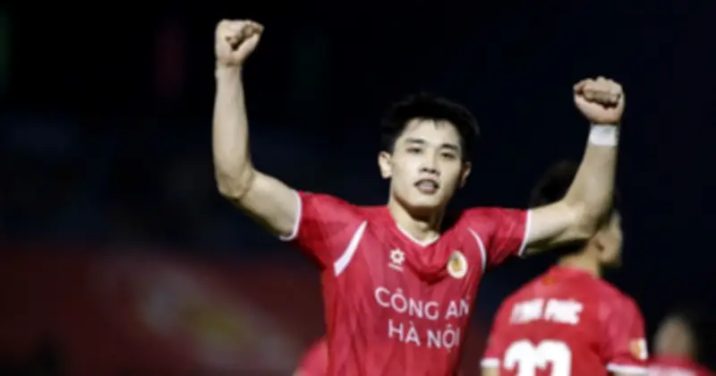 Đình Bắc tỏa sáng, CLB CAHN thắng đậm 3-0 trước CLB CA TP.HCM tại V.League