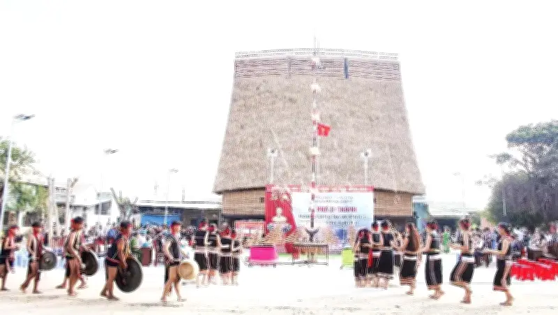 Nhà Rông Gần 110 Tuổi Ở Kon Rơ Bang 2: Biểu Tượng Văn Hóa Và Đoàn Kết Của Người Ba Na