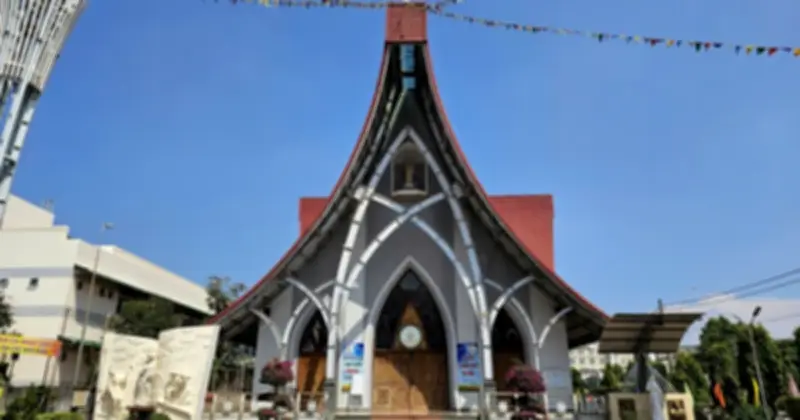 Nhà thờ Dũng Lạc: Kiến trúc độc đáo hòa quyện văn hóa Tây Nguyên và Gothic