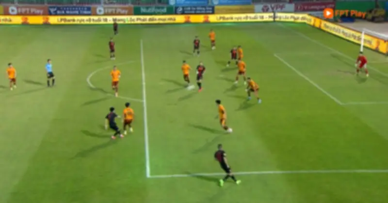 Ninh Bình Ngược Dòng, HAGL Bị Hạ Gục Bằng Siêu Phẩm, Ban Lĩnh Lên Tiếng Đúng Lúc