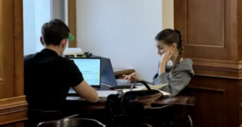 Năm 2026: Cuộc Đại Thanh Lọc Ngành Học Đại Học Trước Làn Sóng AI Và Kinh Tế Toàn Cầu