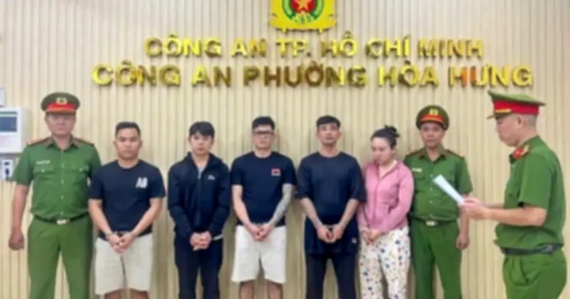 Năm người bị tạm giữ sau vụ ẩu đả gây náo loạn trên đường Cách Mạng Tháng Tám