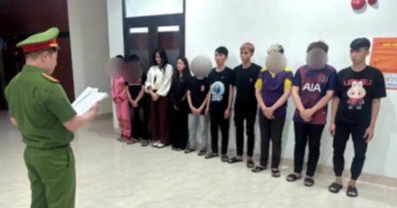 Đà Nẵng: 10 thanh niên bị khởi tố vì gây náo loạn đường phố với hung khí