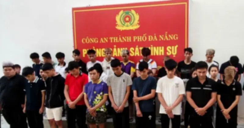 Đà Nẵng: 9 thanh thiếu niên bị bắt vì gây náo loạn đường phố với hung khí