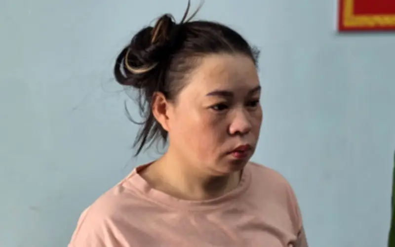 Đà Nẵng: Bắt khẩn cấp phụ nữ hành hung nhân viên gác chắn đường sắt