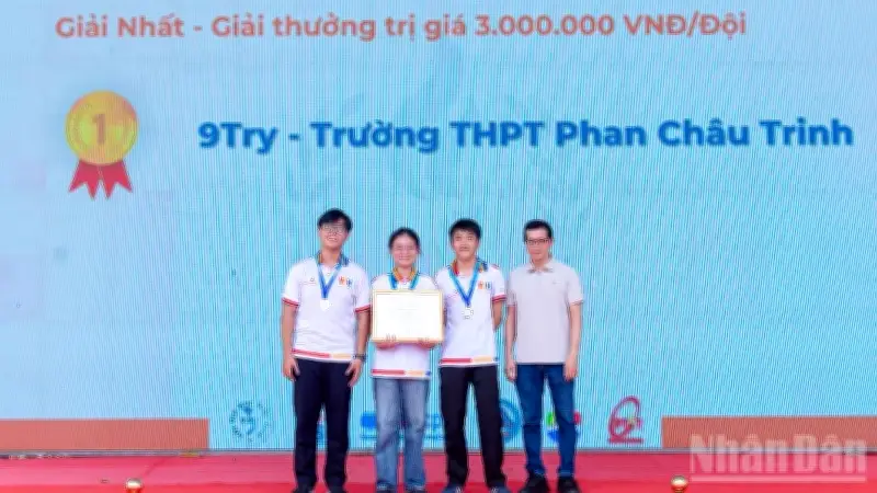 Đà Nẵng chi hơn 37 tỷ đồng thưởng học sinh giỏi và giáo viên sau sáp nhập