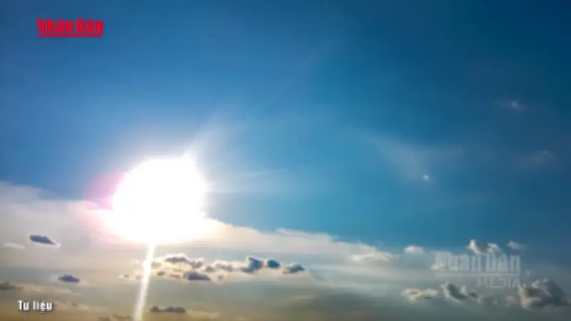 Nắng nóng gay gắt bao trùm Bắc Bộ, nhiều điểm vượt 40 độ C