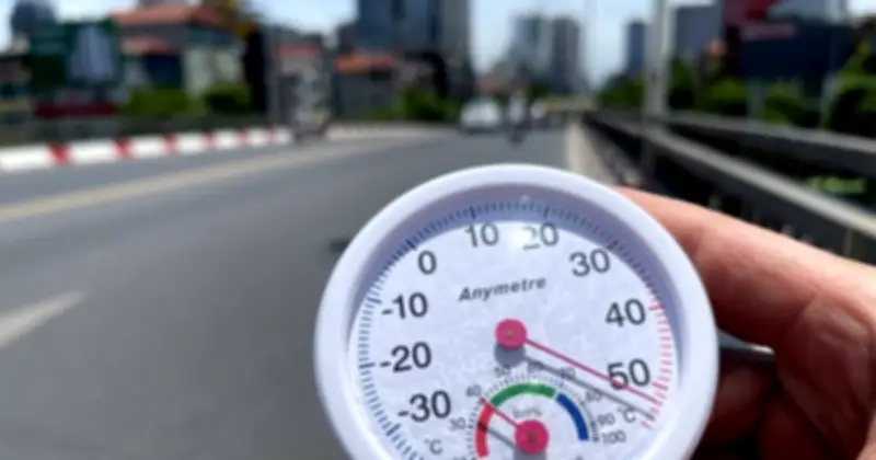 Nắng nóng gay gắt bao trùm cả nước, nhiệt độ có thể lên tới 38 độ C