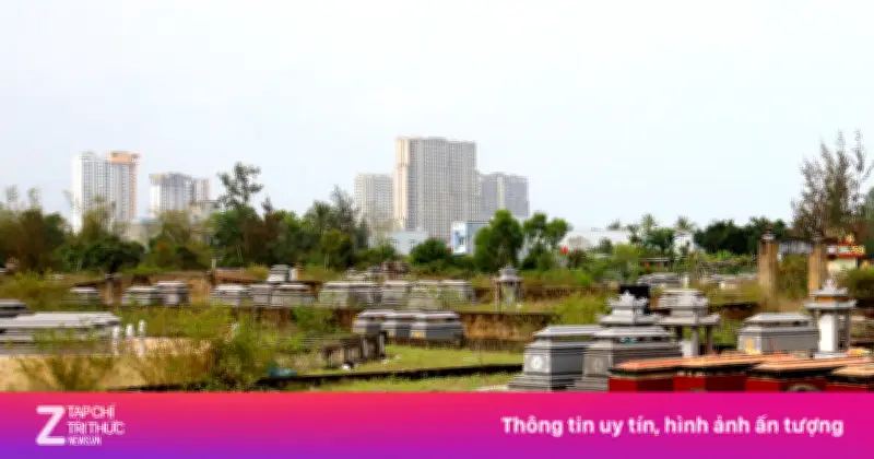 Đà Nẵng đề xuất di dời gần 400.000 ngôi mộ để phát triển đô thị ven biển