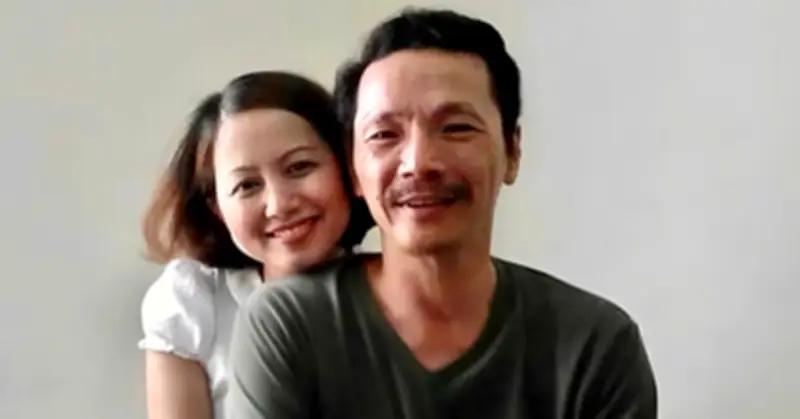 NSND Trung Anh Xúc Động Trước Hành Động Bất Ngờ Của Người Vợ Kém 10 Tuổi