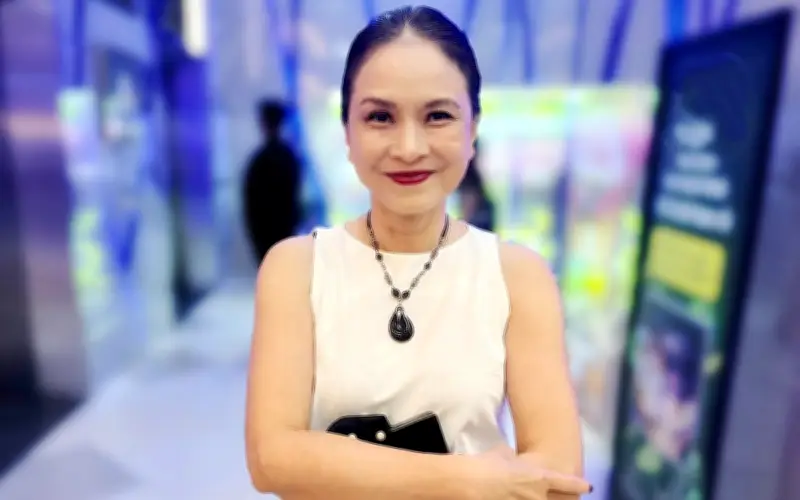 NSƯT Ngọc Hiệp: Hành trình từ 'Cô gái xấu xí' đến lối sống lặng lẽ đầy nội tâm