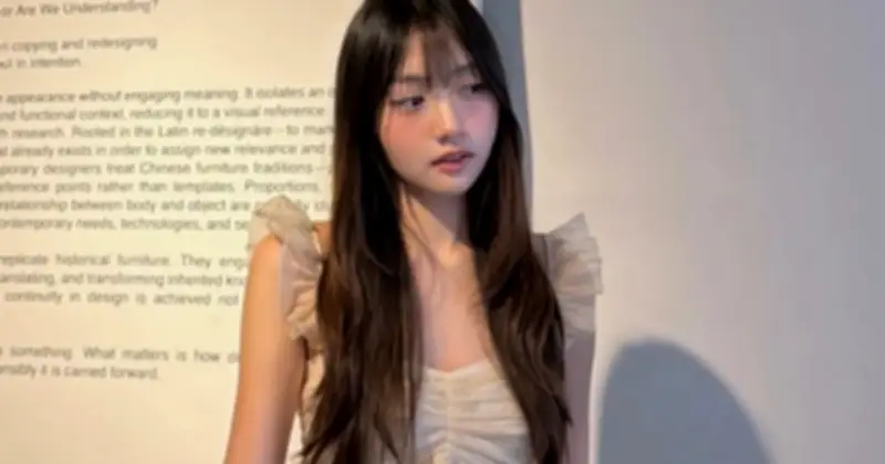 Áo Bèo Nhún Trắng: Biểu Tượng Thời Trang Thanh Xuân Dịu Dàng Mùa Hè