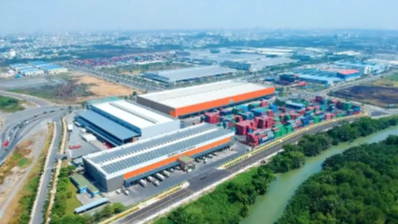 Áp lực chi phí nhiên liệu thúc đẩy ngành logistics Việt Nam chuyển đổi xanh