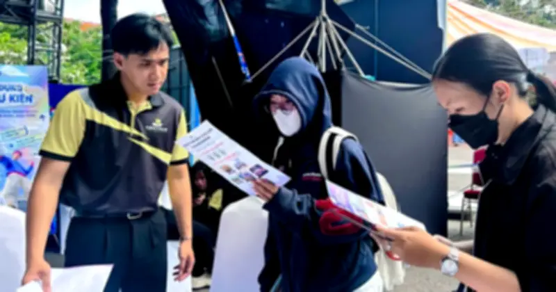 Áp lực du lịch giới trẻ: Nỗi lo chậm nhịp và cám dỗ từ mạng xã hội