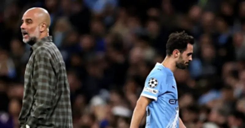 Pep Guardiola 'giận' Bernardo Silva vì im lặng trước quyết định rời Man City