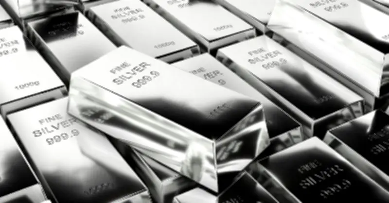Peru Dẫn Đầu Thế Giới Về Trữ Lượng Bạc, Mexico Vượt Trội Về Khai Thác