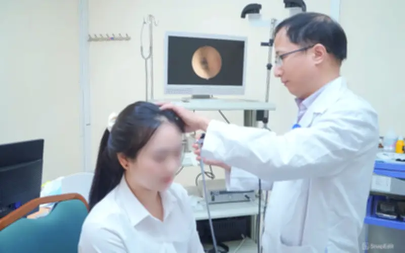 Phụ nữ 48 tuổi phát hiện khối u nguy hiểm trong hốc mũi sau khi tưởng chỉ đau thông thường