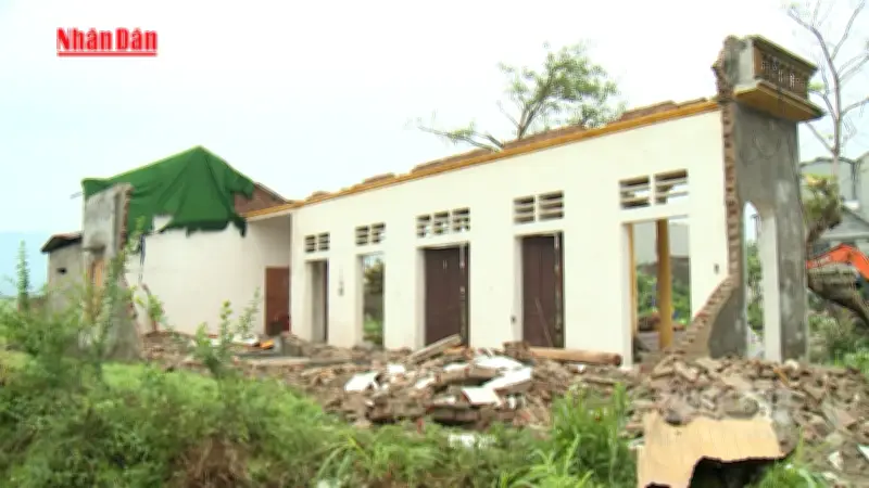 Phú Thọ khẩn trương khắc phục hậu quả mưa lớn, gió lốc xoáy