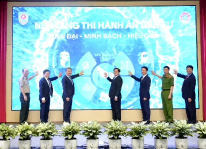 Phó Thủ tướng Hồ Quốc Dũng đánh giá cao Nền tảng số Thi hành án dân sự