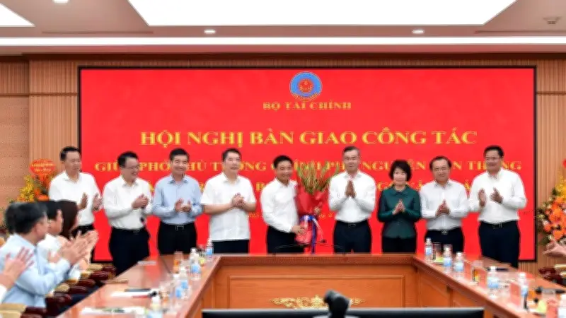 Phó Thủ tướng Nguyễn Văn Thắng và Bộ trưởng Tài chính Ngô Văn Tuấn nhấn mạnh trách nhiệm lớn