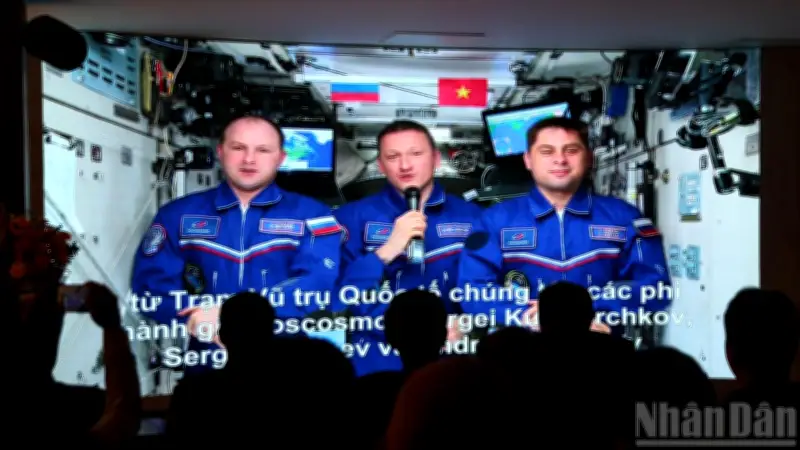 Phi hành gia Nga từ ISS gửi lời chúc tới Việt Nam tại triển lãm 'Chuyến bay Liên hợp 37'
