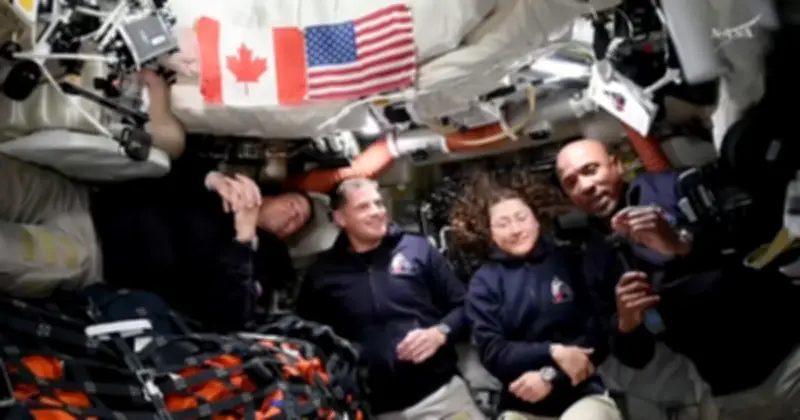 Phi Hành Đoàn Artemis II Kiểm Tra Trang Phục, Chuẩn Bị Bay Quanh Mặt Trăng