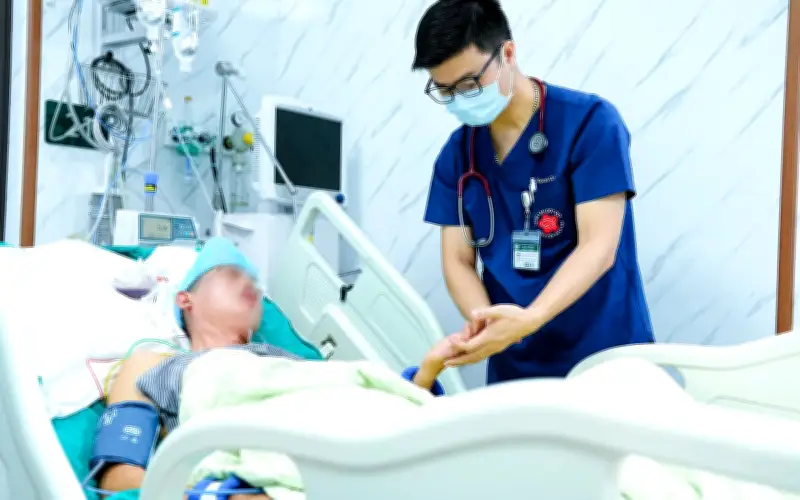 Phòng ngừa đột quỵ: 5 nguyên tắc 'tam an toàn' trong ngày nắng nóng