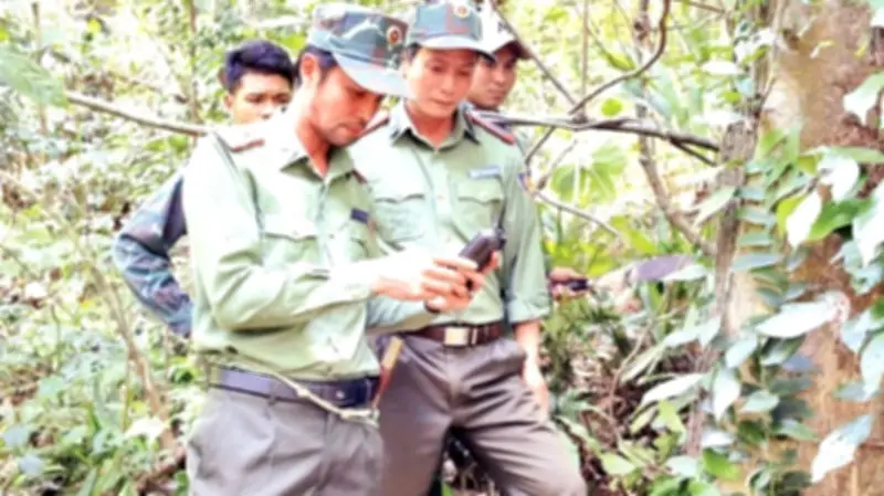 Phong Nha-Kẻ Bàng: Lực lượng bảo vệ rừng vượt khó giữ màu xanh di sản
