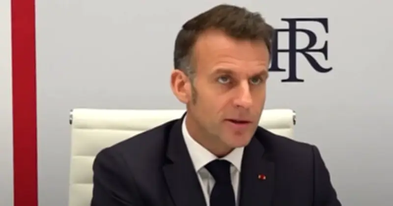 Pháp muốn lệnh ngừng bán Mỹ-Iran áp dụng với cả Lebanon