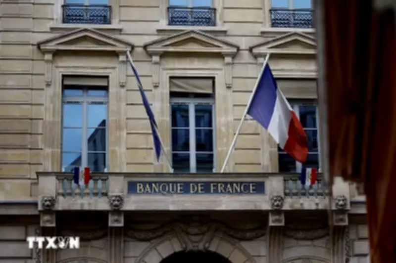 Pháp tung gói hỗ trợ 400 triệu euro cho lĩnh vực vận tải đường bộ