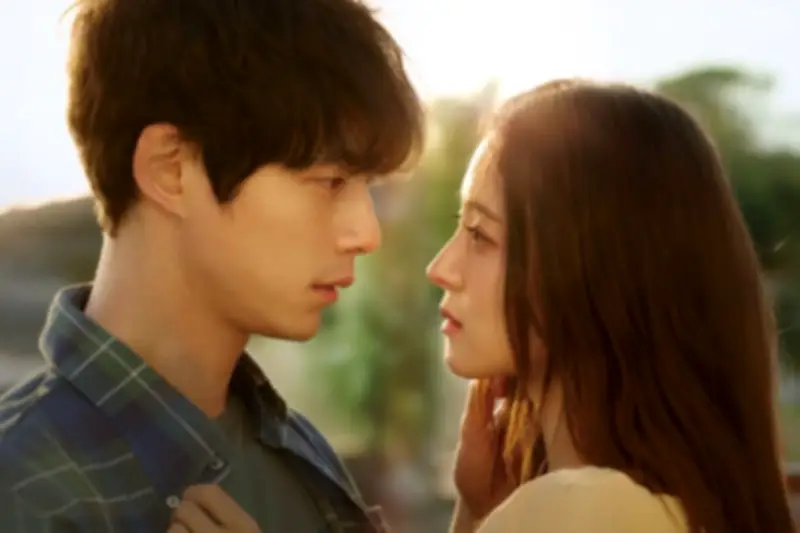 Phát Hiện Bí Mật Trong Điện Thoại Vợ Mới Cưới, Tôi Chết Lặng Vì Sự Thật