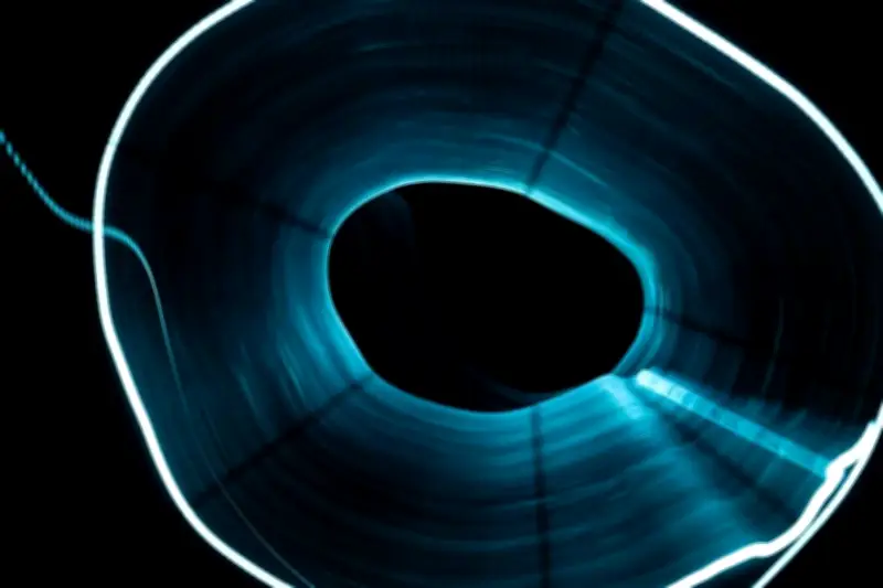 Phát hiện loài thú di chuyển nhanh hơn ánh sáng, thách thức thuyết tương đối