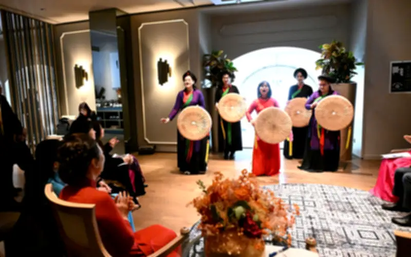 Phu nhân Chủ tịch Quốc hội xúc động trước nhịp cầu văn hóa Việt - Ý tại Italia