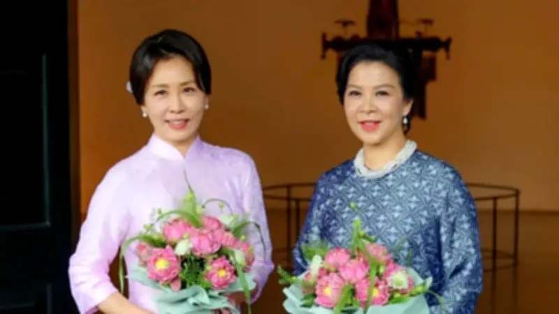 Phu nhân Tô Lâm và Phu nhân Tổng thống Hàn Quốc thăm Bảo tàng Dân tộc học