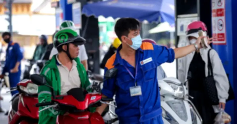 Quốc Hội Thông Qua Nghị Quyết Giảm Thuế Xăng Dầu Về 0% Đến Hết 2026