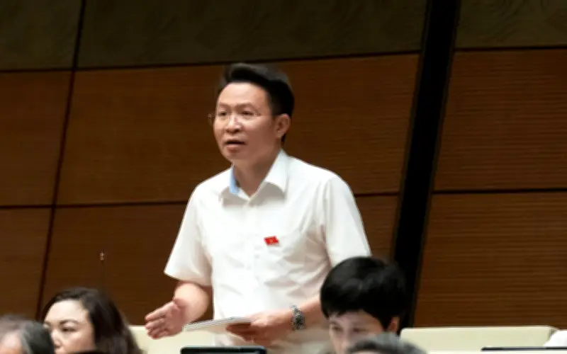 Quốc hội thảo luận sửa Luật Công chứng: Đề xuất linh hoạt cho bất động sản