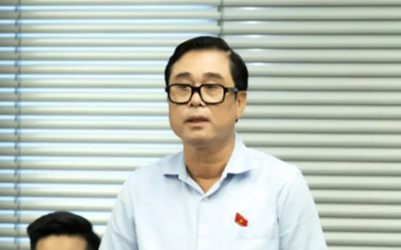 Quốc Hội Thảo Luận Tháo Gỡ Khó Khăn Cho Doanh Nghiệp Và Nguồn Nhân Lực