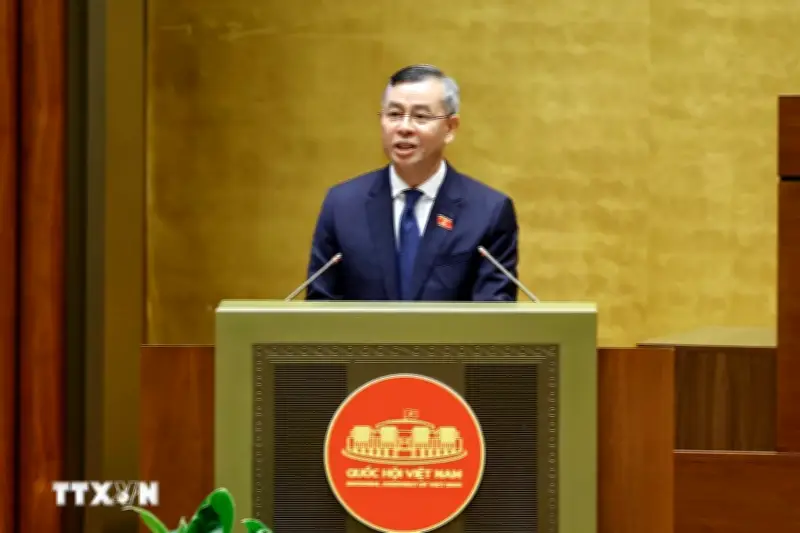 Quốc hội xem xét giảm thuế với xăng dầu về 0% đến hết tháng 6