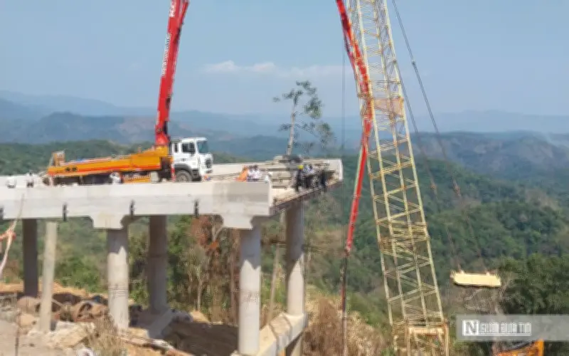 Quốc lộ 28B: Tiến độ đạt 85%, gỡ điểm nghẽn mặt bằng để hoàn thành năm 2026