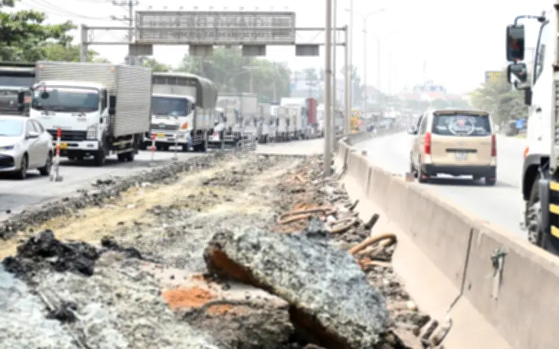 Quốc lộ 51 Đồng Nai được sửa chữa khẩn trương, hứa hẹn mặt đường an toàn hơn