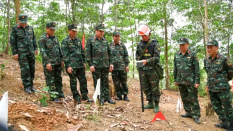 Quân Khu 2 Tăng Cường Gấp 6 Lần Lực Lượng Tìm Kiếm Hài Cốt Liệt Sĩ Tại Tuyên Quang, Lào Cai