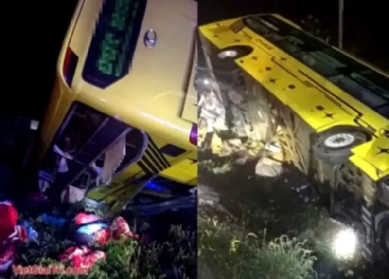 Quảng Ngãi: Xe khách mất lái lao xuống mương, 9 hành khách may mắn thoát nạn