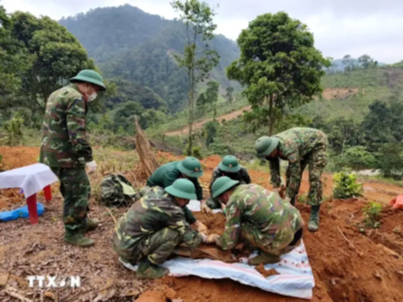 Quảng Trị: Quy Tập 2 Hài Cốt Liệt Sĩ Cùng Nhiều Di Vật Chiến Tranh