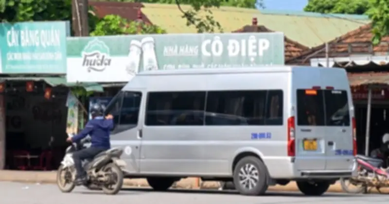 Quảng Trị ra quân xử lý nạn chèo kéo khách tại cửa ngõ Phong Nha - Kẻ Bàng