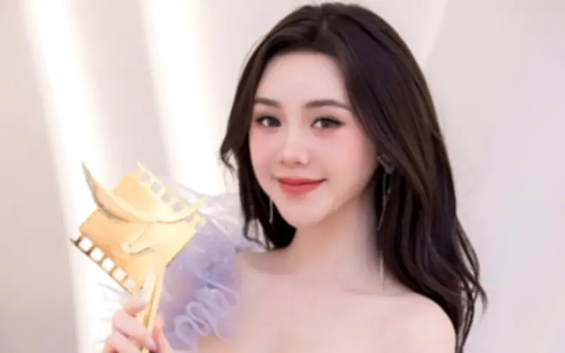 Quỳnh Kool từng chịu áp lực đến mức suýt bỏ nghề diễn